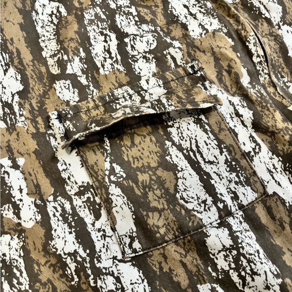 Vintage Charles Daly Zip-Up Camo Bark Hunting Shirt - Picture 4 of 10